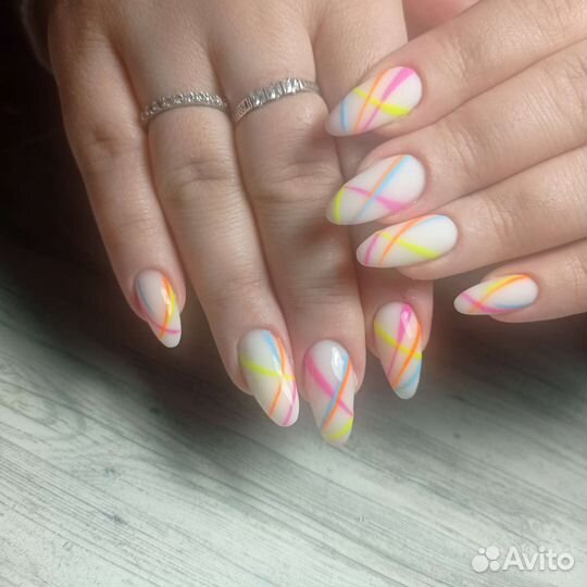 Маникюр, педикюр