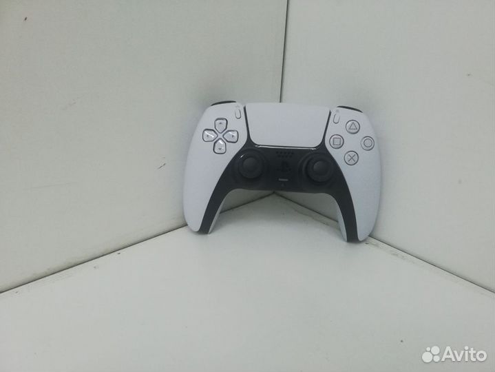 Игровые манипуляторы Sony DualSense (CFI-ZCT1W)