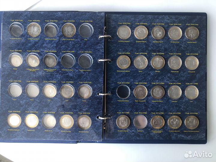 Капсульный альбом с биметаллическими монетами