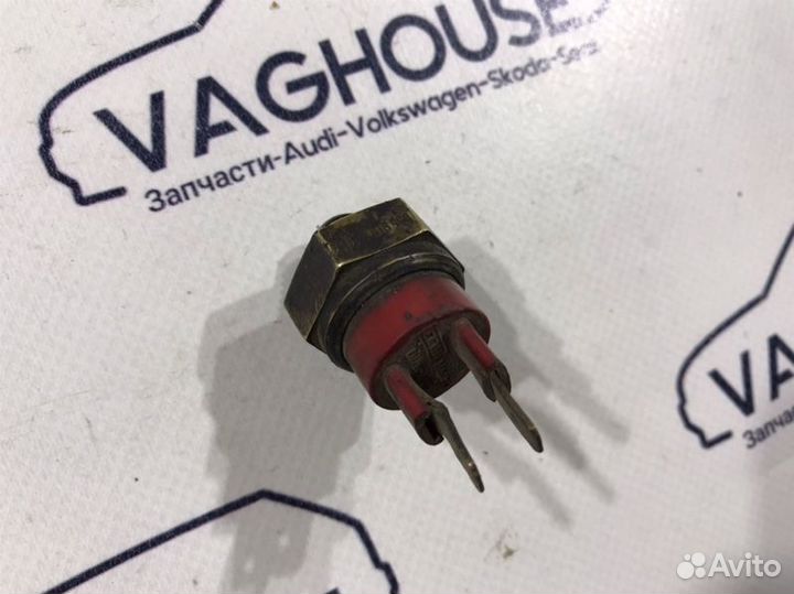 Датчик температуры охлаждающей жидкости Audi