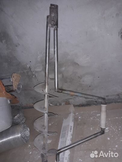 Бур титановый