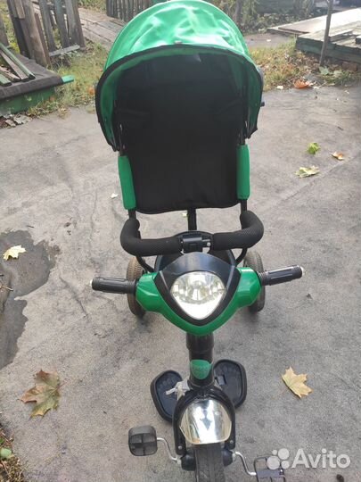 Велосипед детский трехколесный с ручкой