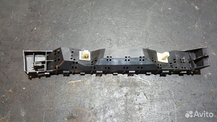 Кронштейн бампера задний левый Subaru Impreza Wrx