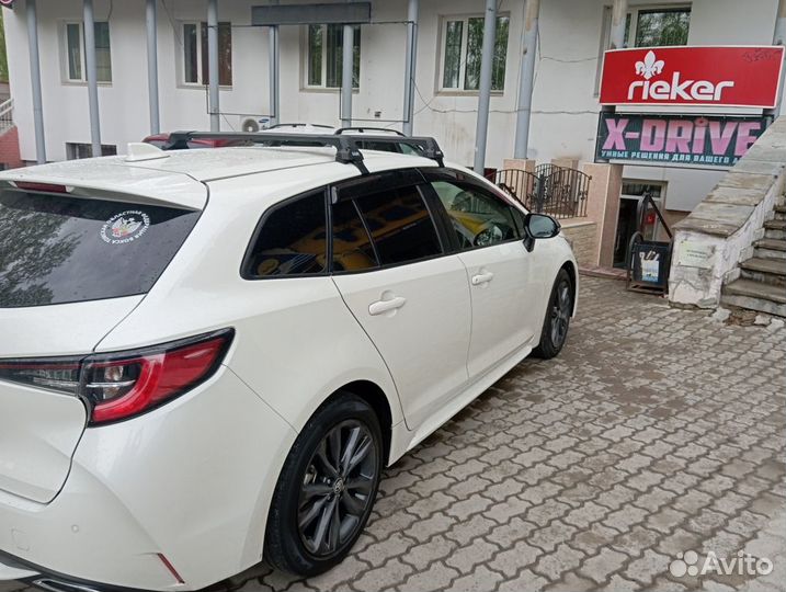 Багажник на крышу для Toyota Corolla Touring 1.8 W