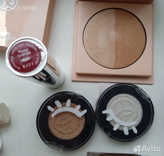 Ив Роше,Каранд,Тушь,Бальзам /губы, Тени,Пудра