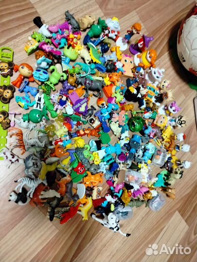 Игрушки из киндера