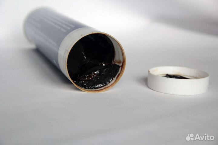 Водостойкая смазка для лодочных моторов