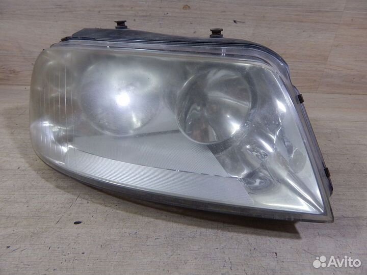 Фара правая Vw Sharan рестайлинг