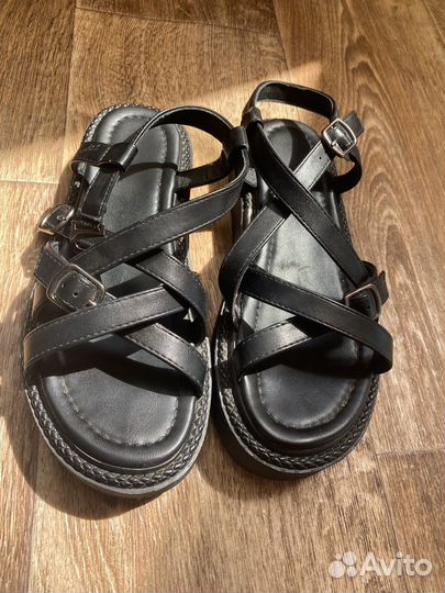 Сандали женские 37 размер