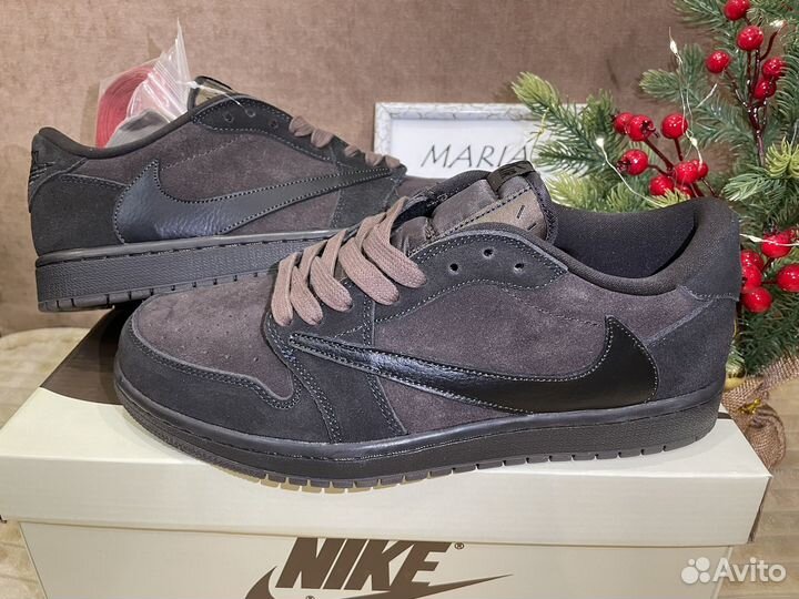 Travis scott x Air jordan 1 Low OG Velvet