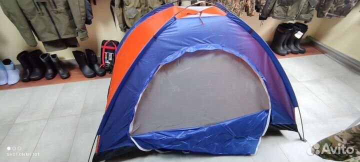 Палатка двухместная новая