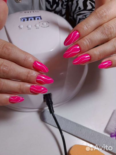 Маникюр педикюр