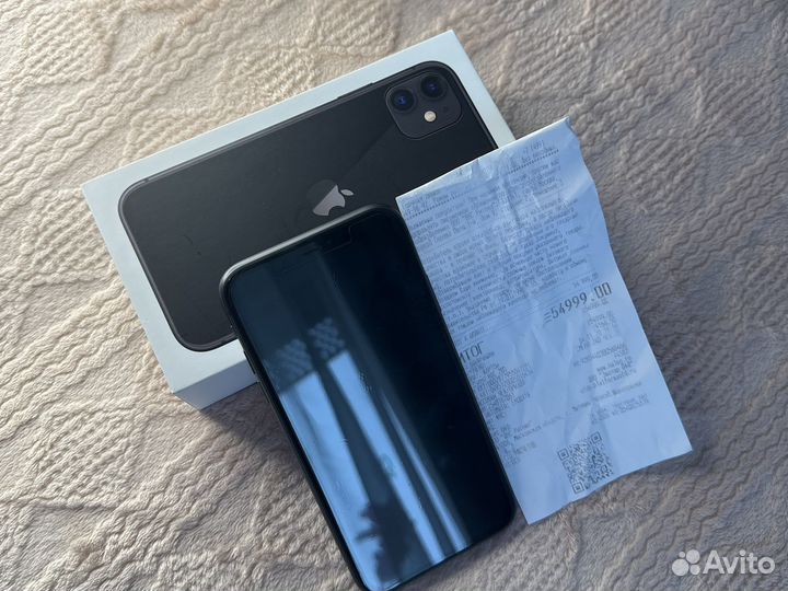 iPhone 11, 64 ГБ