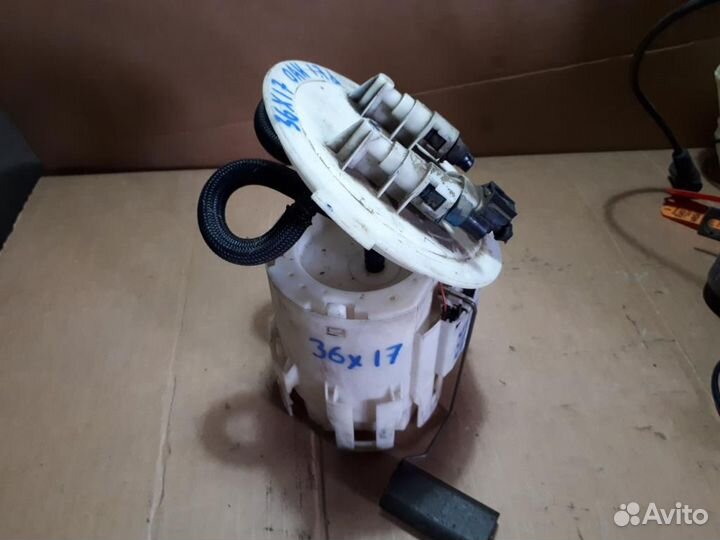 Насос топливный электрический Opel Astra H 2004-2