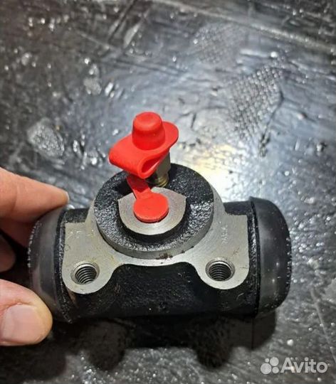 Тормозной цилиндр УАЗ Профи