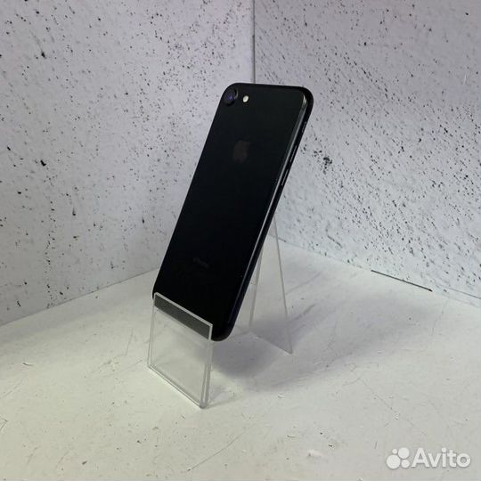 iPhone 7, 128 ГБ