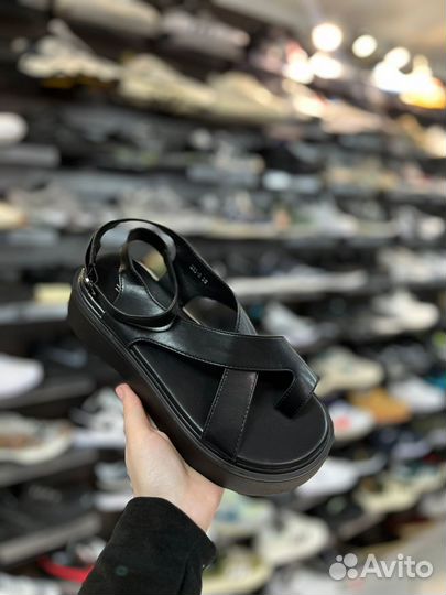 Сандали женские