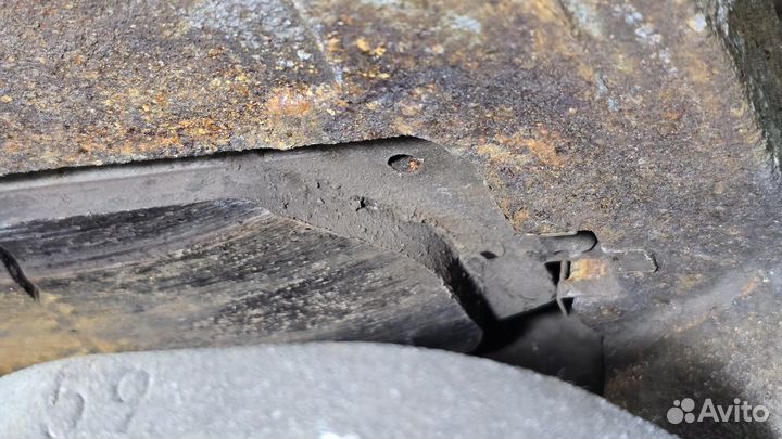 Б/У Б/У Суппорт передний правый R lexus RX300