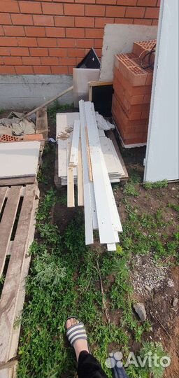 Дверь деревянная бу с коробкой