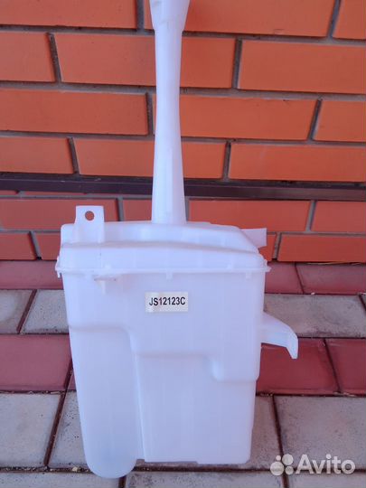 Бачок стеклоомывателя для Toyota corolla 150