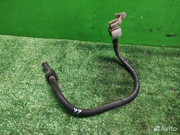 Трубка топливная Toyota Yaris P90 2010