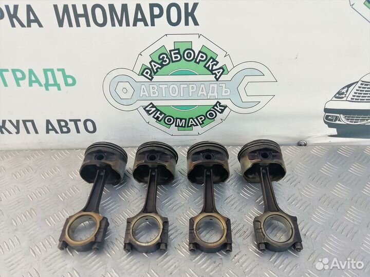 Поршень с шатуном Ford Focus 1 2.0 Split Port USA