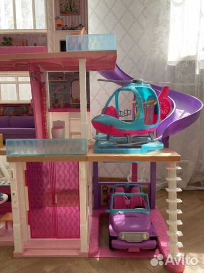 Кукольный домик barbie