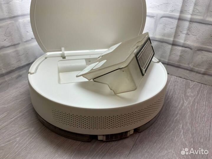 Робот-пылесос Xiaomi Robot Vacuum-Mop Essential S