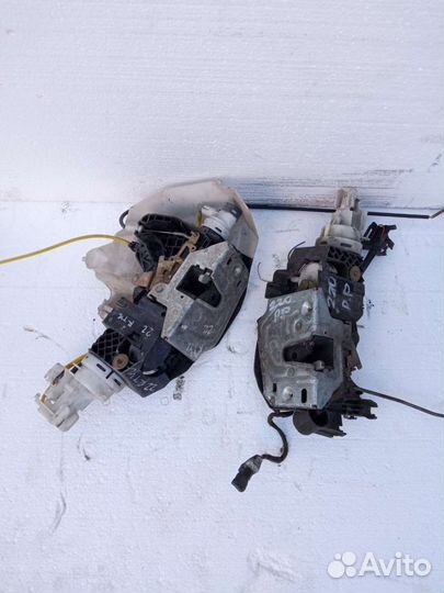 Mercedes w220 правые дверные замки