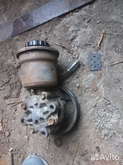 Насос гур toyota vitz 1sz-fe