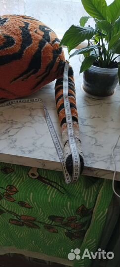 Плюшевый тигр