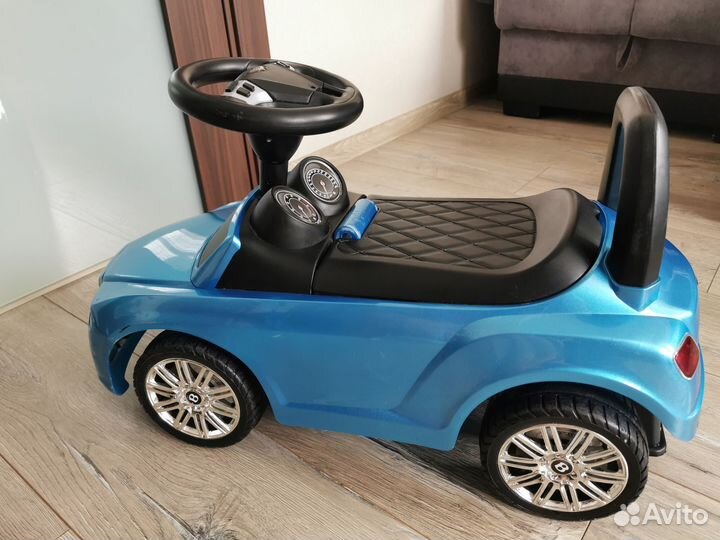 Машинка-каталка толокар bentley