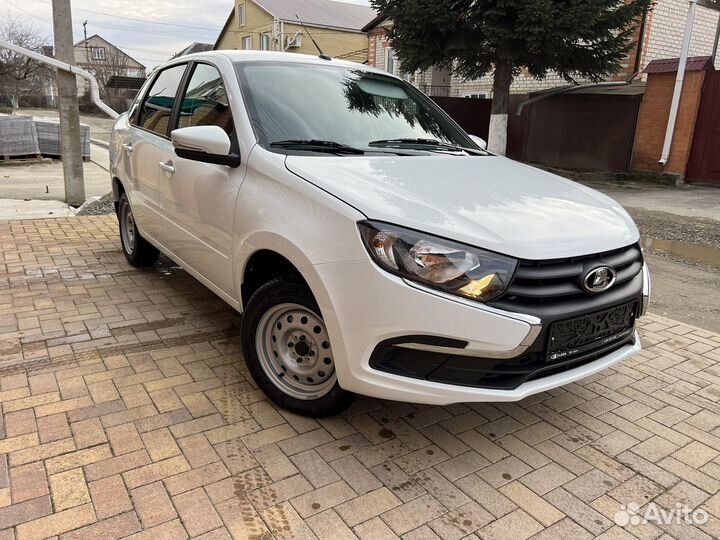 LADA Granta 1.6 МТ, 2024, 100 км