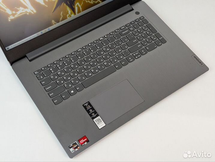 Lenovo Ideapad 3 17 Ryzen 5 5500U 8GB 512GB