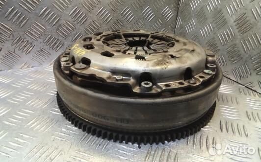 Маховик демпферный бензиновый BMW 3 E90/E91 (9NI08