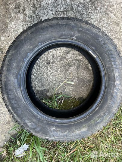 Bridgestone Ice Cruiser 7000 195/65 R15