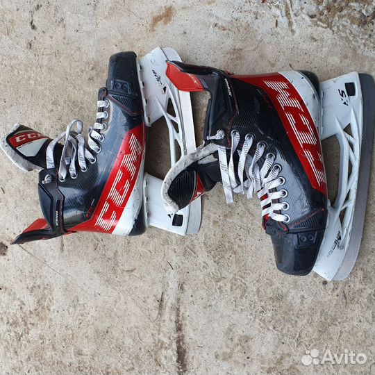 Хоккейные коньки CCM FT 4 pro