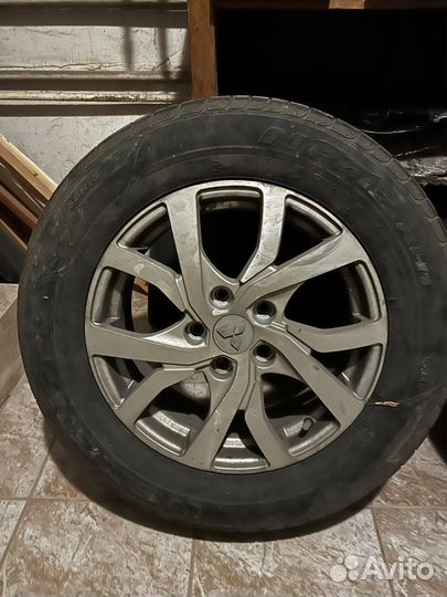 Комплект шин и дисков r16 на Mitsubishi ASX