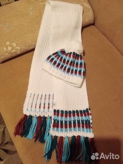 Комплект шапка и шарф женский