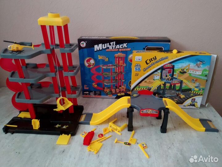 Трек, парковка