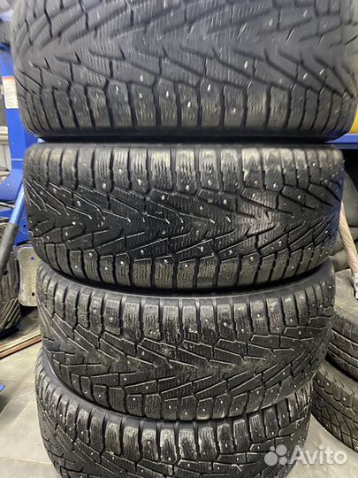 Nokian Tyres Hakkapeliitta 7 285/60 R18