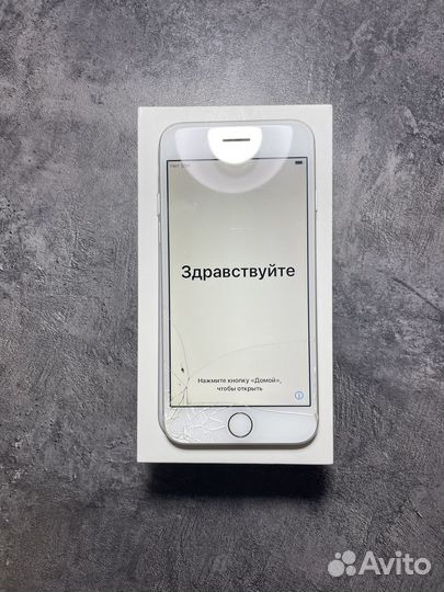 iPhone 7, 32 ГБ