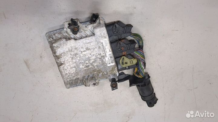 Блок управления двигателем Ford Focus 3, 2011