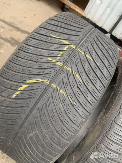 Michelin Pilot Alpin 5 285/40 R19