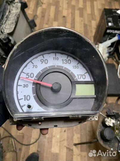 Панель приборов Peugeot 107