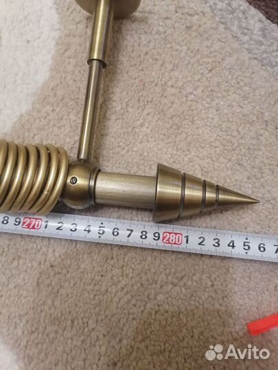 Прдам гардину для штор настенная бу