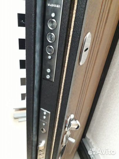 Дверь металлическая, терморазрыв