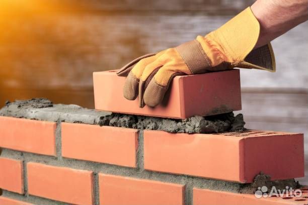 Тpeбуетcя Каменщик ваxтой