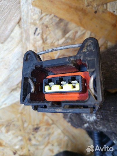 Топливная рейка Hyundai Getz 1