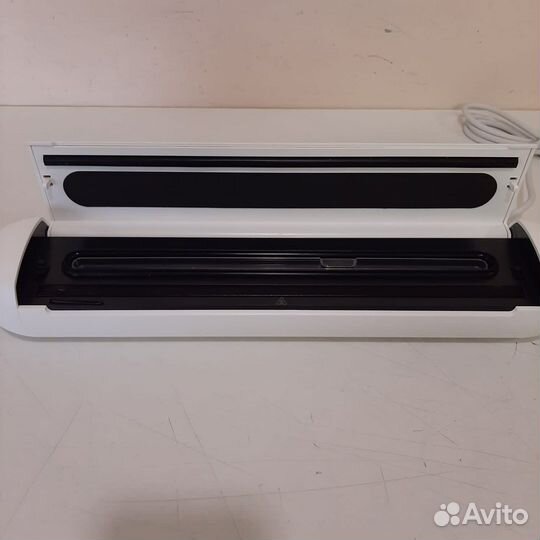 Вакуумный упаковщик Kitfort KT-1529